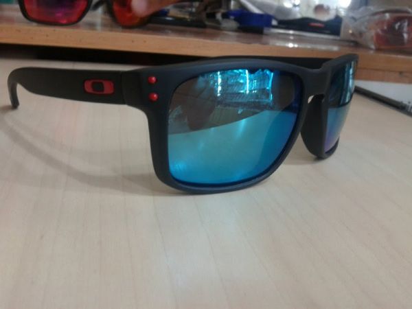 • OAKLEY HOLBROOK#07