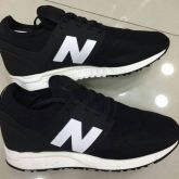 New balance 247 preto e branco